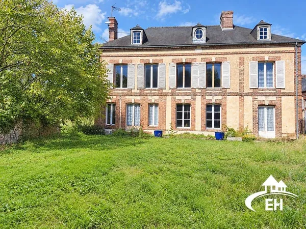 Maison 10 pièces 310 m²