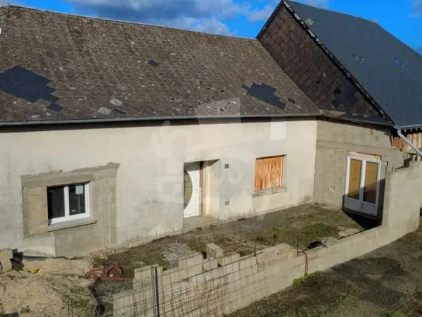 Maison à finir de 346 m2 à La Hardoye