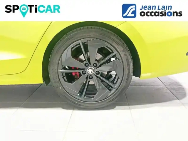 Skoda Octavia combi 2.0 tdi 200 ch dsg7 — photo 13