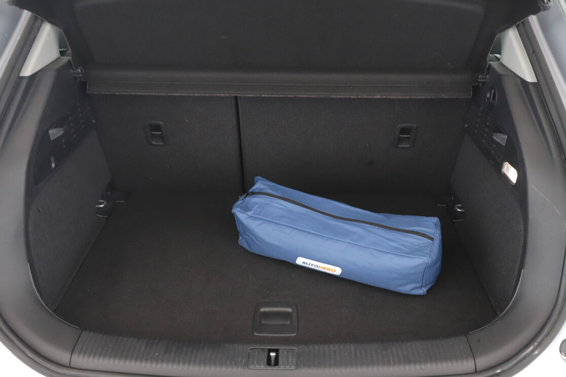 Audi A1 Sportback 1.4 TFSI Ambition Luxe S Tronic — photo 16