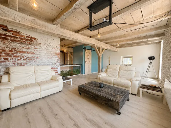 Maison 5 pièces 142 m²