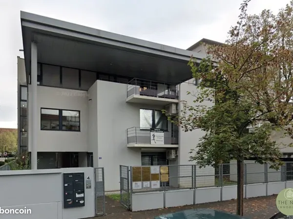 Bureaux 367 m²