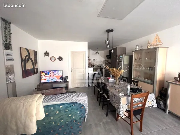 Immeuble de rapport 50 pièces 500 m²