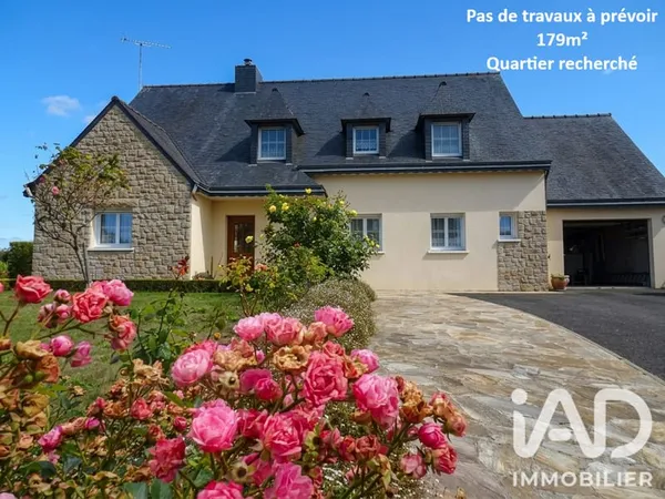 Maison 8 pièces 179 m²