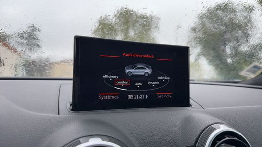 Audi A3 Limousine 2.0 TDI 184 - Ambition – 2015 – 154464 km – Diesel – Boîte Manuelle — photo 14