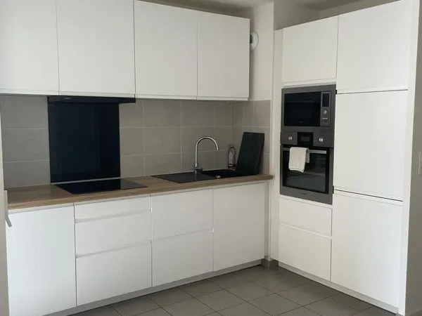 À LOUER - T2 MEUBLÉ 47 m² AVEC BALCON - CENTRE-VILLE D'AUBERVILLIERS - Disponible à partir du 1er oc