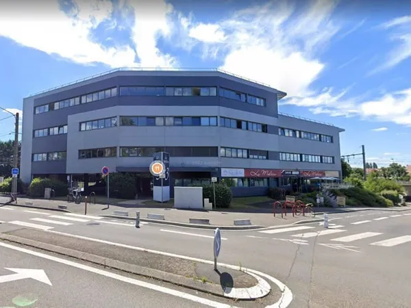 Local 263 m²
