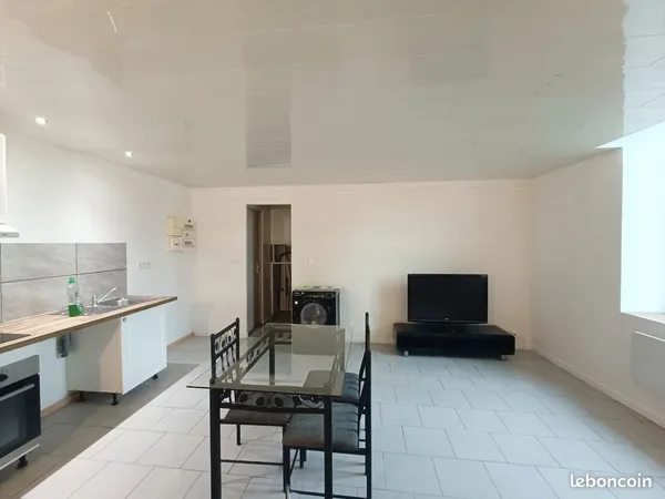 LOCATION T2 - Refait à neuf - Lumineux