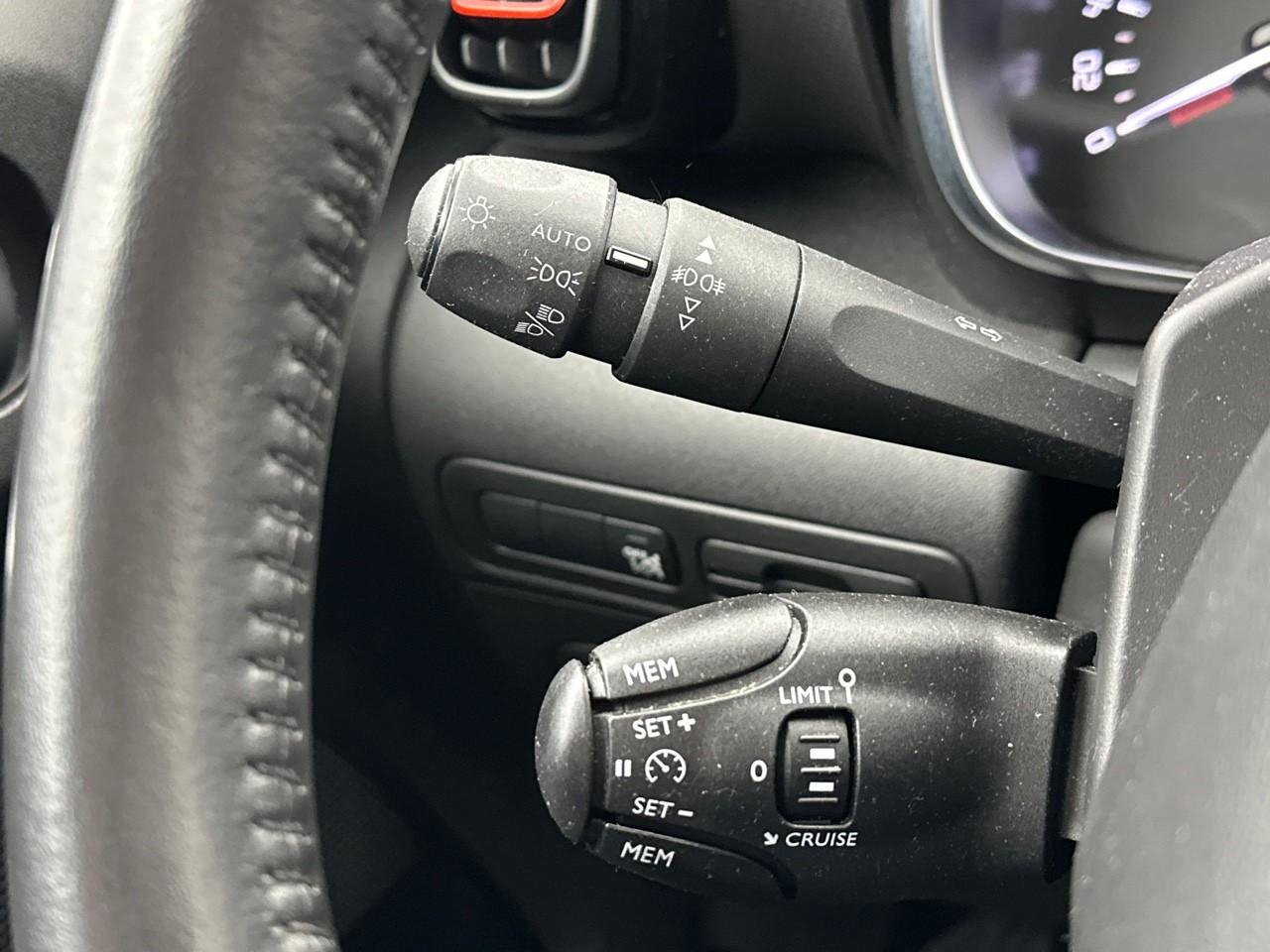 Citroën C3 Aircross puretech 130 s&s eat6 shine — photo 17