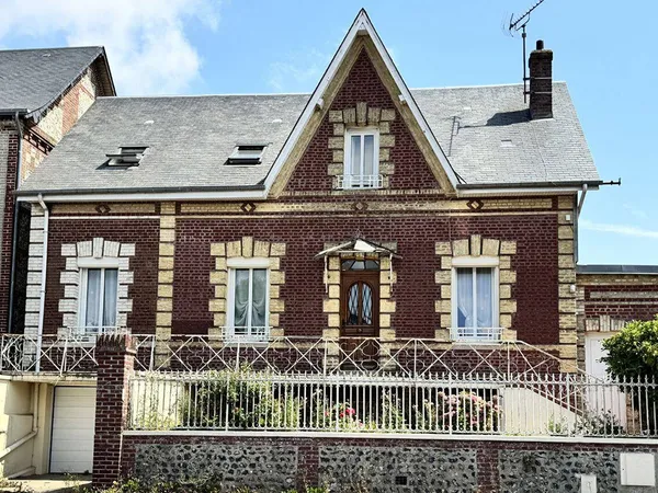 Maison 6 pièces 136 m²