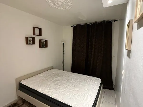 Collocation chambre spacieuse individuelle