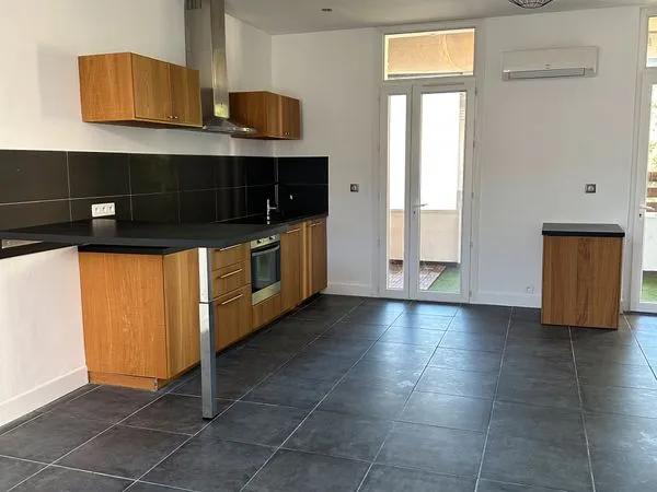 T3 haut de villa la Seyne sur mer
