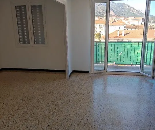 Appartement de 80m2 à louer sur Corte