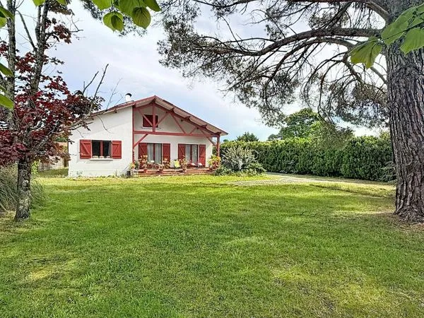 Maison 5 pièces 140 m²