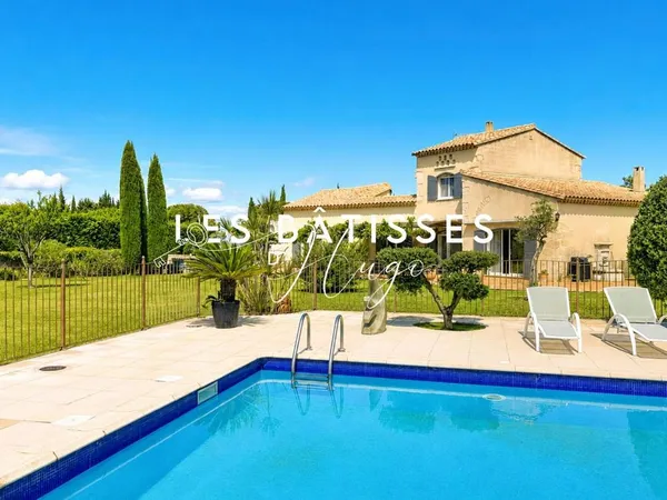 Villa 5 pièces 154 m²