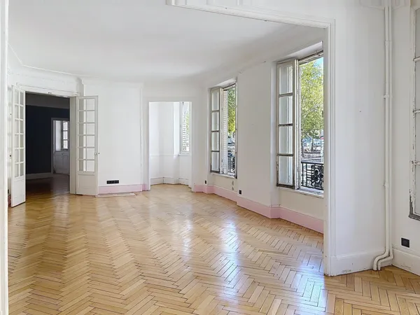 Appartement de 189 m² aux volumes exceptionnels, au coeur de la ville