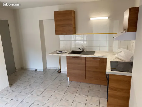 T2 duplex non meublé