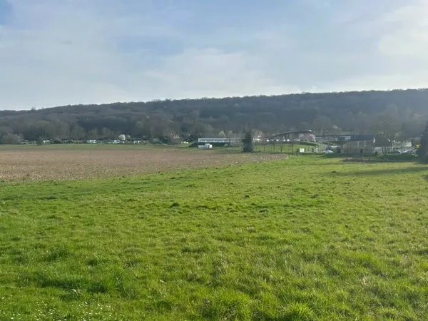 Terrain 315 m²