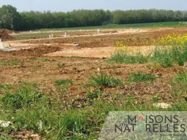 Terrain 633 m²