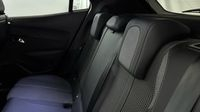 Peugeot 2008 1.2 PureTech 130ch S&S GT EAT8 — photo 13