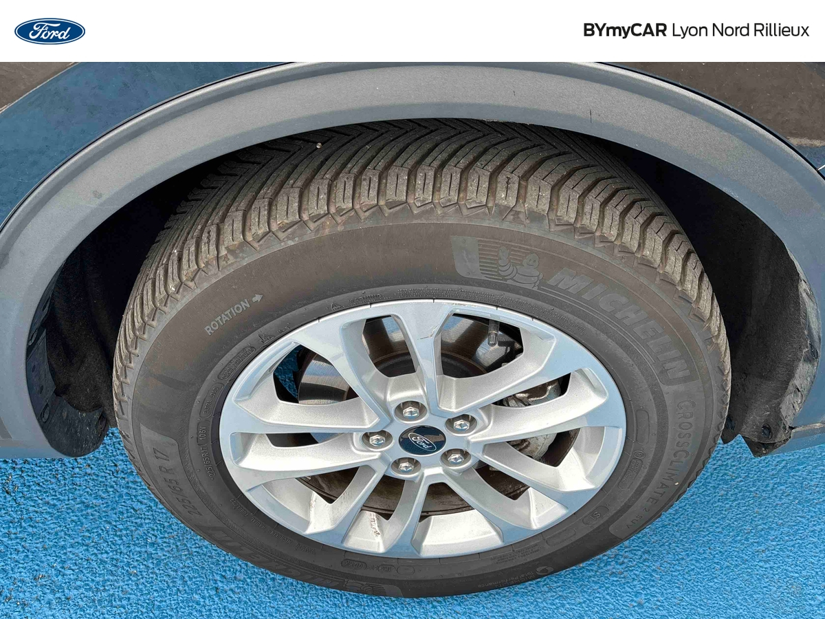 Ford Kuga 2.5 Duratec 180 ch FlexiFuel FHEV E85 Powershift — photo 29