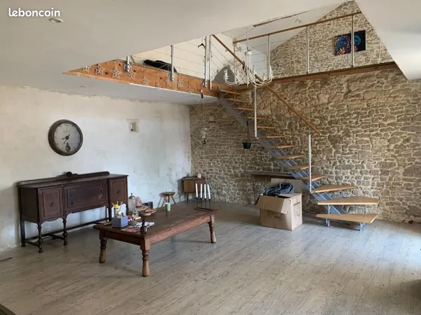 Maison 9 pièces 265 m²