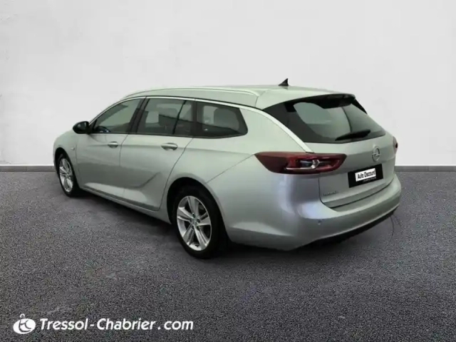 Opel Insignia sports tourer 1.5 diesel 122 ch bva8 elegance business — photo 19