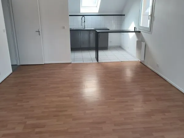 Appartement Vaux-le-Pénil centre T2