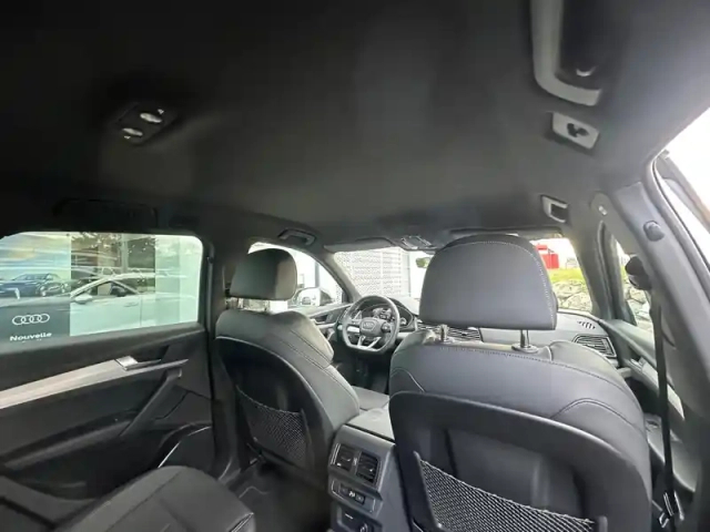 Audi Q5 55 tfsie 367 s tronic 7 quattro — photo 31