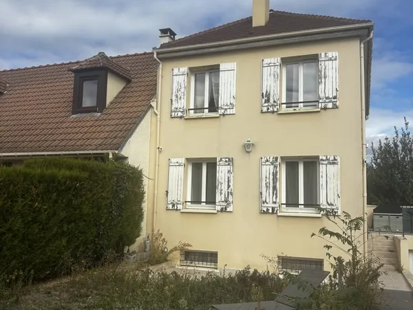 Maison 4 pièces 85 m²