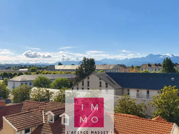 Appartement lumineux 3 pièces - 71,24 m² - Balcons, garage et vue dégagée sur les Pyrénées - Tarbes