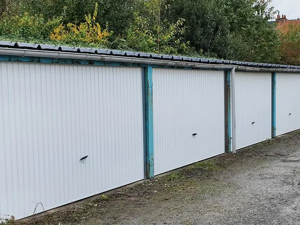 Garage à louer
