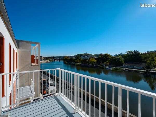 Appartement 4 pièces au bord de l'Oise