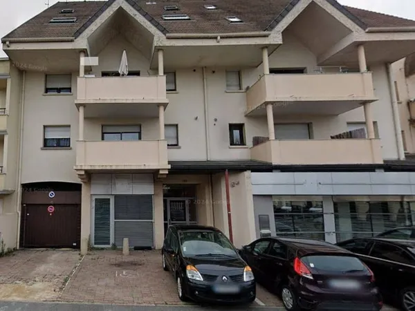Local commercial 100 m²