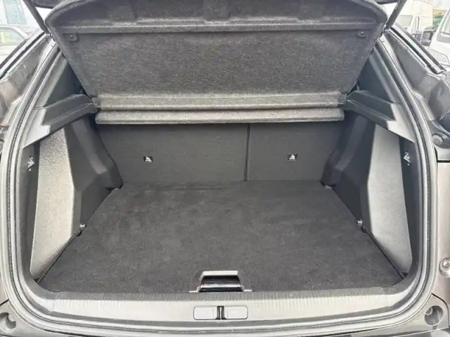 Peugeot 2008 puretech 130 s&amp;s eat8 — photo 6
