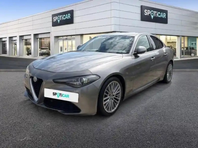 Alfa Romeo Giulia 2.2 jtd 180ch super — photo 1