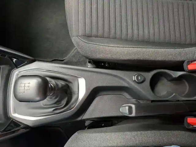 Peugeot 2008 puretech 100 s&amp;s bvm6 — photo 25