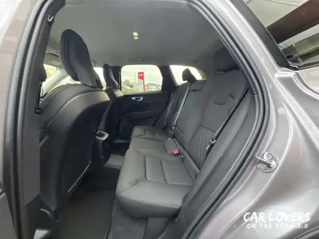 Volvo Xc60 t6 awd hybride rechargeable 253 ch+145 ch geartronic 8 — photo 14
