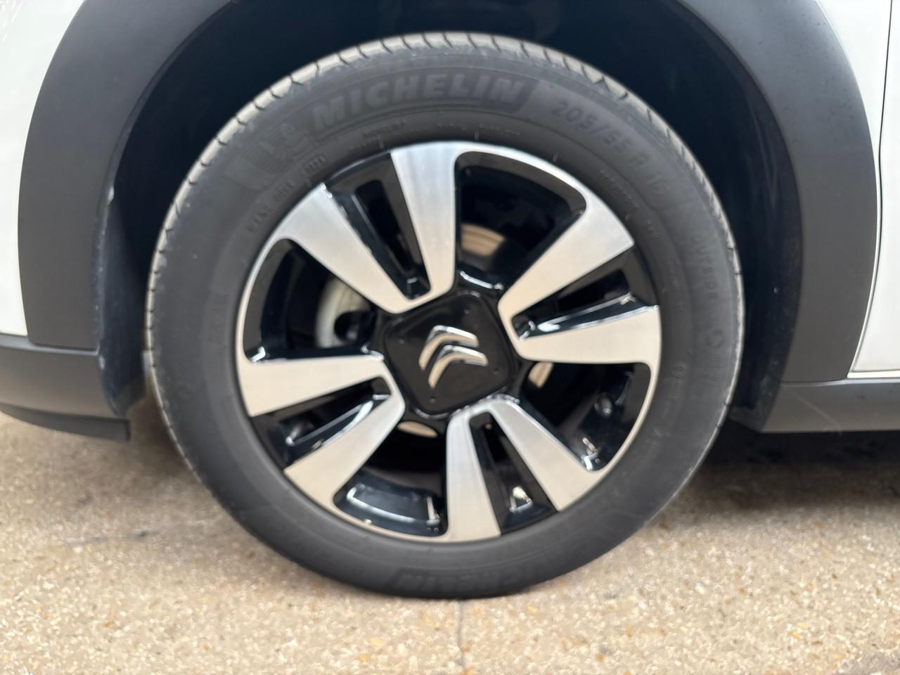 Citroën C3 1.2 puretech 83ch s&s max — photo 11