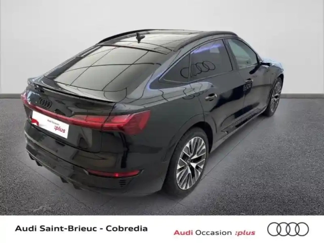 Audi E-Tron q8  sportback 55 408ch s line quattro — photo 3