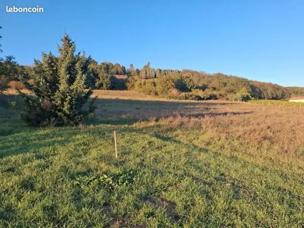Terrain à bâtir 568 m²
