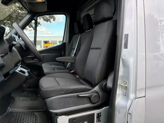 Mercedes Sprinter 315 cdi 37 fg l2h2 150ch 12m3 — photo 15