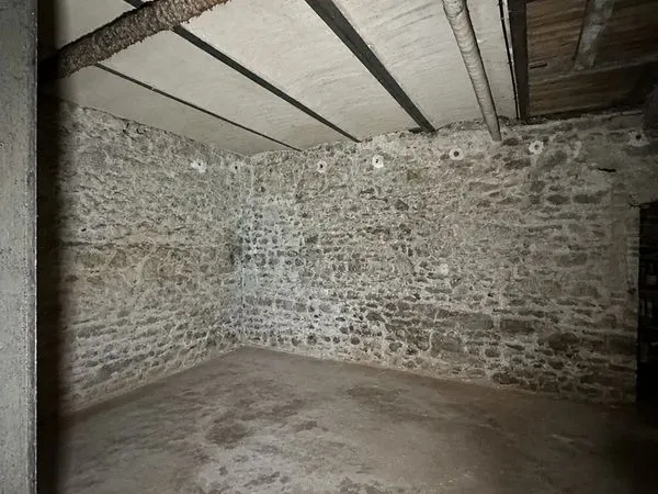 Cave Le Mans