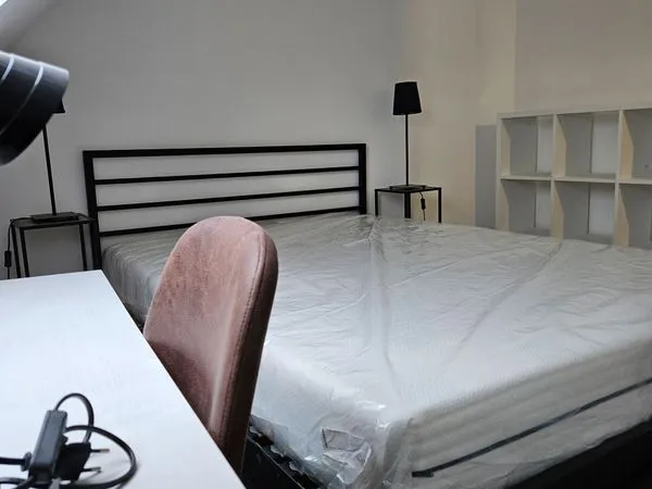 Chambre en colocation sur Tourcoing Brun Pain