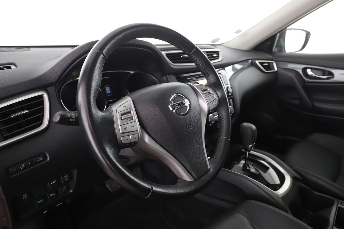 Nissan X-Trail 1.6 dCi Tekna Xtronic — photo 10