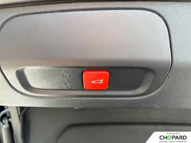 Peugeot 408 hybrid 145 e-dcs6 — photo 20