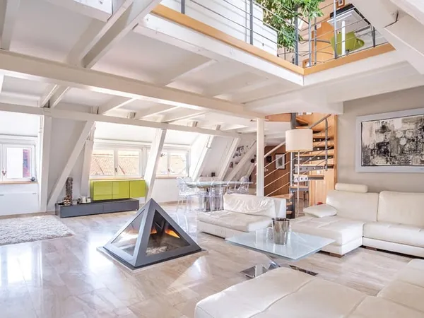 Duplex d'exception au coeur du Carré d'Or avec vue sur la cathédrale
