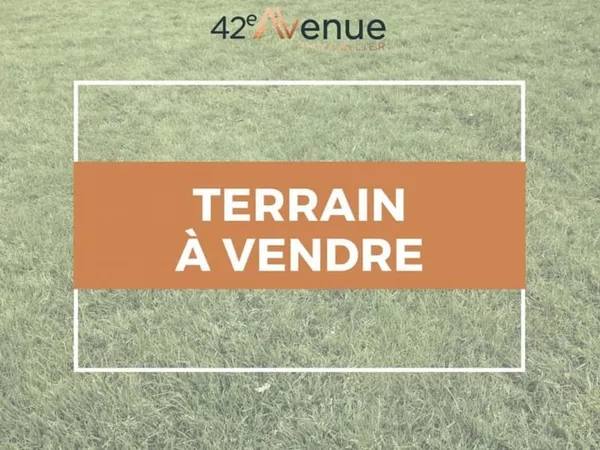 Terrain 825 m²