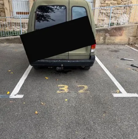 Place parking privé