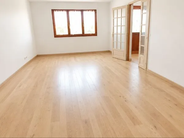 Appartement T3 80m2 + 2 parkings